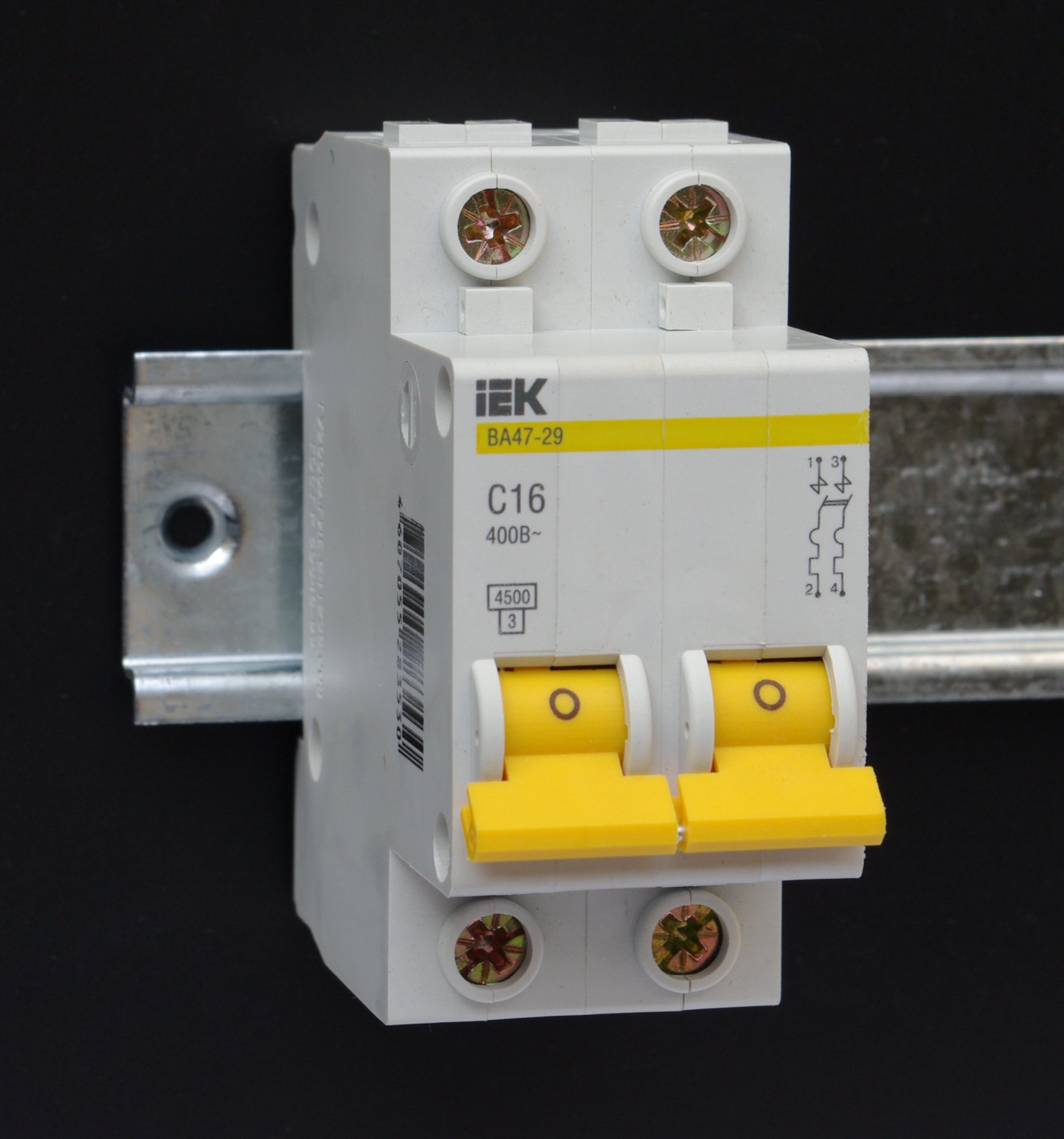 Braker on a DIN rail