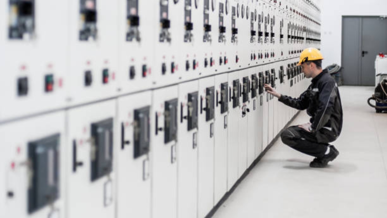 Main Types of Electrical Switchgear