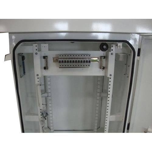 Stainless steel telecom cabinet