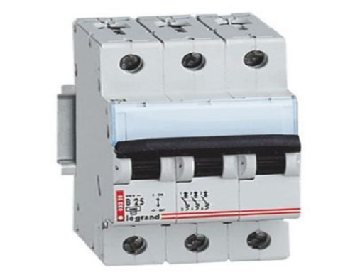 https://www.kdmsteel.com/wp-content/uploads/2019/12/3-phase-Circuit-Breaker-Enclosure.png