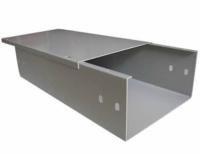 https://www.kdmsteel.com/wp-content/uploads/2019/12/Enclosed-Cable-Tray.jpg