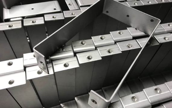 https://www.kdmsteel.com/wp-content/uploads/2022/03/metal-bracket-production.jpg